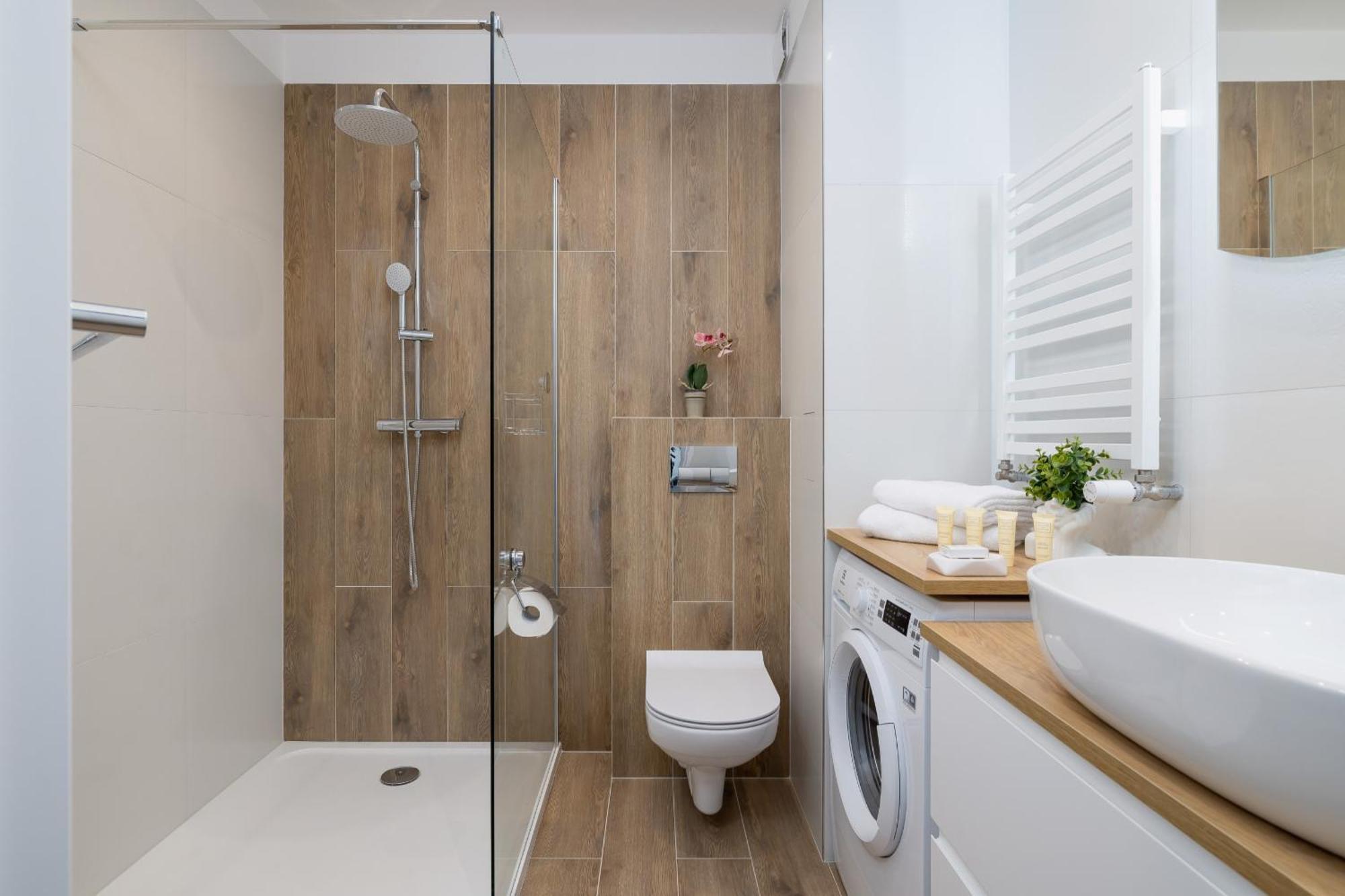 Rodzinny Z 2 Sypialniami & Klimatyzacja By Renters * Cracovia